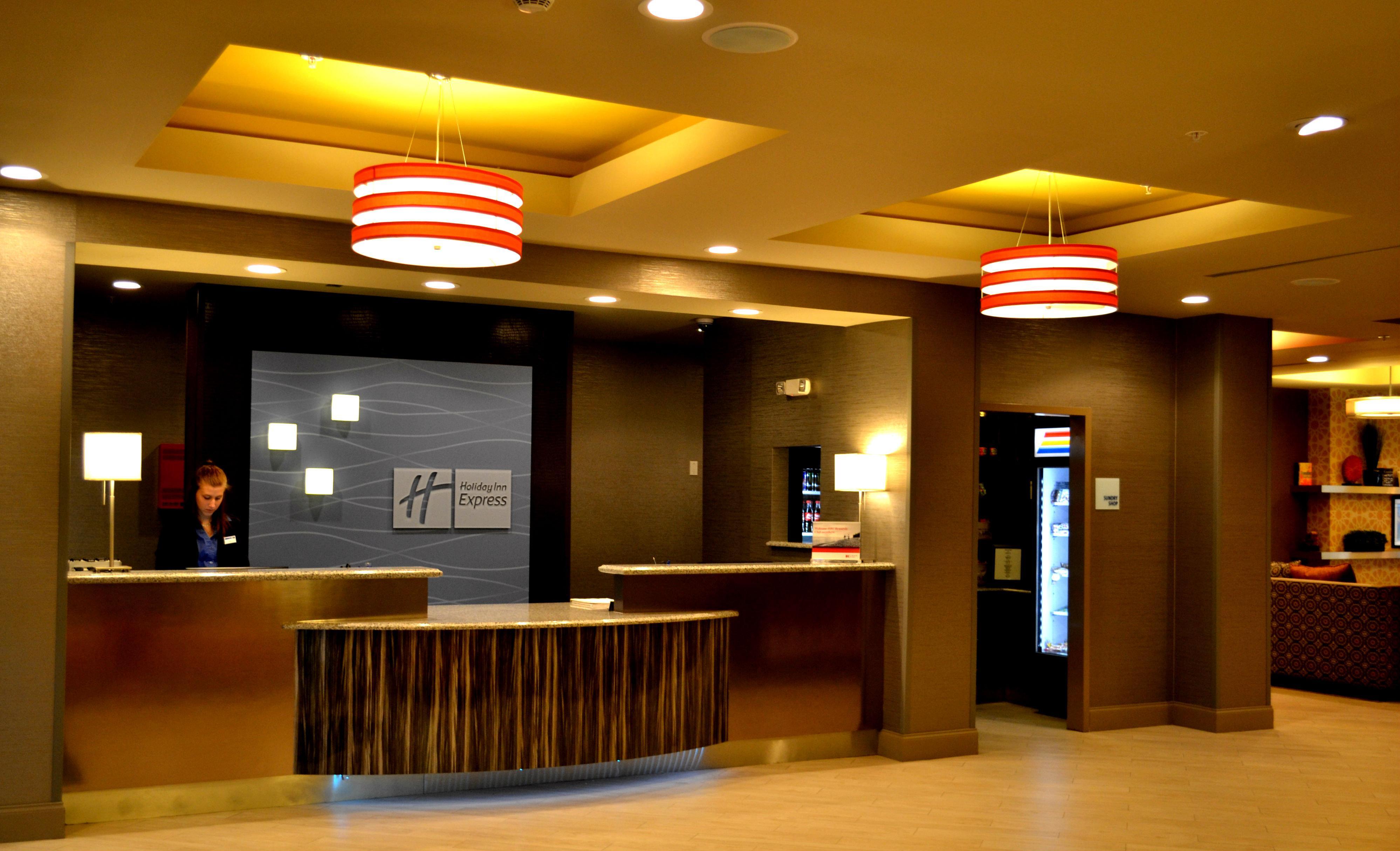 Holiday Inn Express Covington-Madisonville By Ihg Eksteriør bilde
