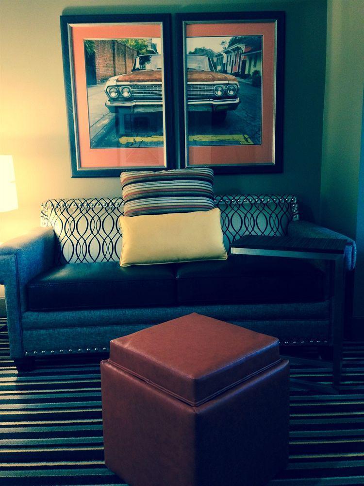 Holiday Inn Express Covington-Madisonville By Ihg Eksteriør bilde